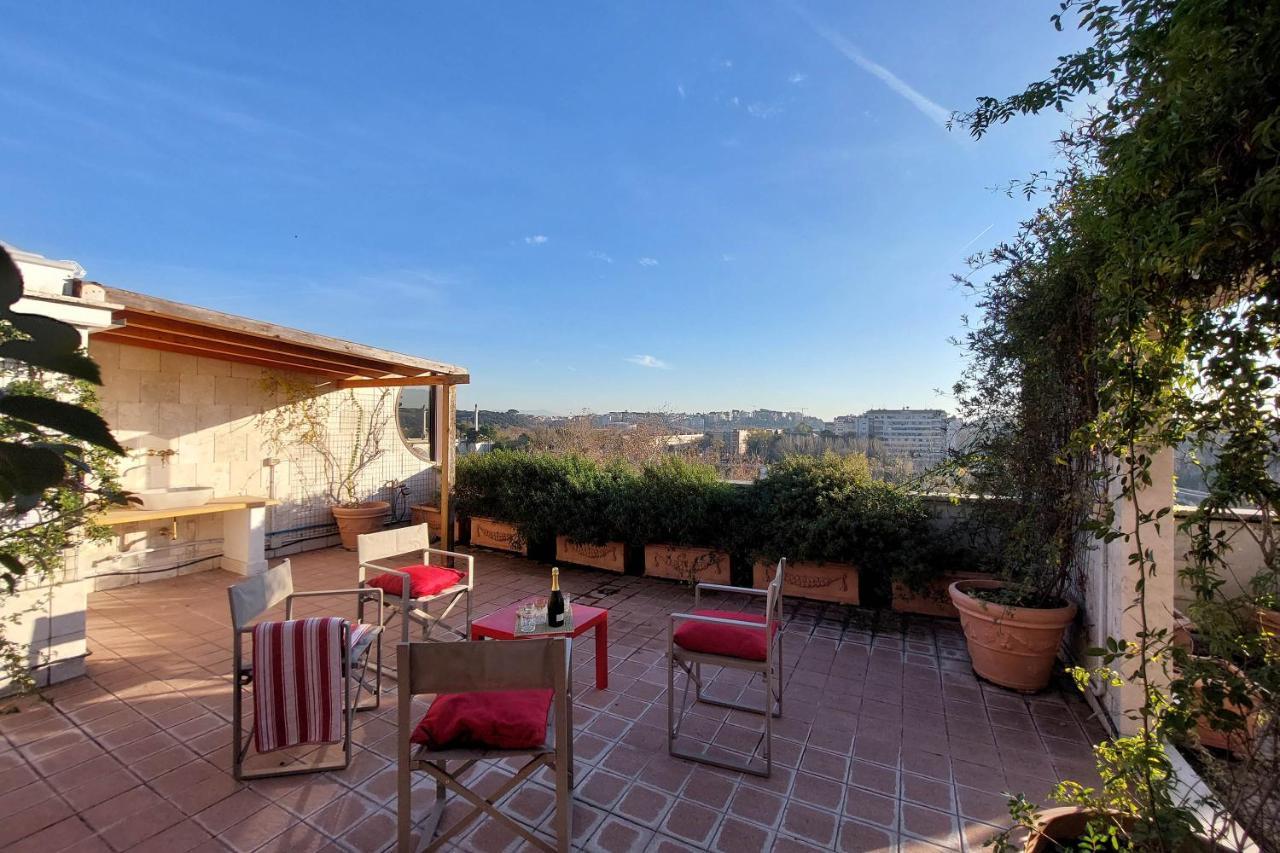 Ferienwohnung Beautiful Loft In Ponte Milvio With Terrace Rom Exterior foto